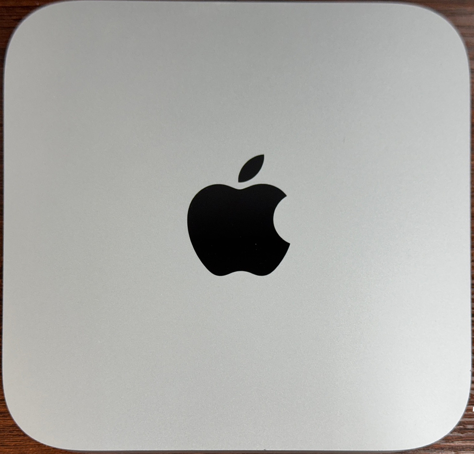 Top of Apple M1 Mac mini at ComputerPro2000 ebay auction